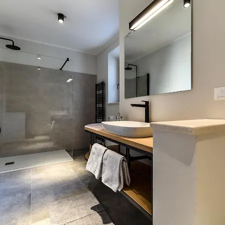 L'abbraccio Della Quercia Apartment *
